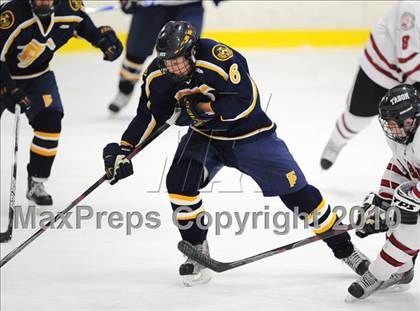 Thumbnail 1 in Trinity-Pawling vs. Tabor (Avon Christmas Classic) photogallery.