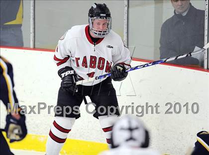 Thumbnail 1 in Trinity-Pawling vs. Tabor (Avon Christmas Classic) photogallery.