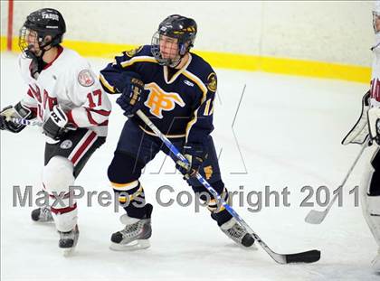 Thumbnail 3 in Trinity-Pawling vs. Tabor (Avon Christmas Classic) photogallery.