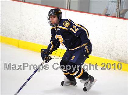 Thumbnail 3 in Trinity-Pawling vs. Tabor (Avon Christmas Classic) photogallery.