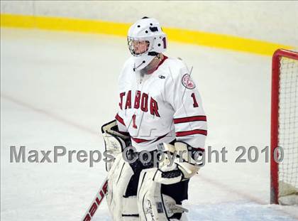 Thumbnail 2 in Trinity-Pawling vs. Tabor (Avon Christmas Classic) photogallery.