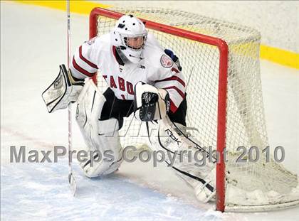 Thumbnail 2 in Trinity-Pawling vs. Tabor (Avon Christmas Classic) photogallery.