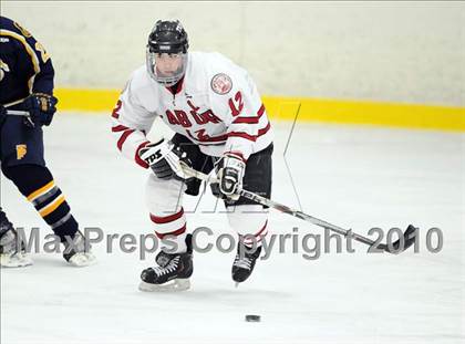 Thumbnail 1 in Trinity-Pawling vs. Tabor (Avon Christmas Classic) photogallery.