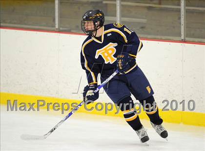 Thumbnail 3 in Trinity-Pawling vs. Tabor (Avon Christmas Classic) photogallery.