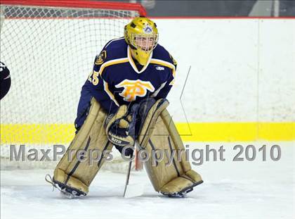 Thumbnail 2 in Trinity-Pawling vs. Tabor (Avon Christmas Classic) photogallery.