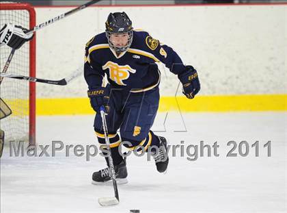 Thumbnail 2 in Trinity-Pawling vs. Tabor (Avon Christmas Classic) photogallery.
