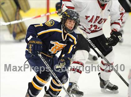 Thumbnail 2 in Trinity-Pawling vs. Tabor (Avon Christmas Classic) photogallery.