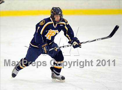 Thumbnail 1 in Trinity-Pawling vs. Tabor (Avon Christmas Classic) photogallery.