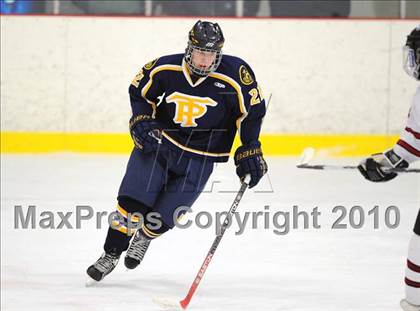 Thumbnail 2 in Trinity-Pawling vs. Tabor (Avon Christmas Classic) photogallery.