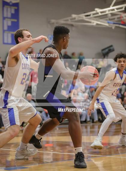 Thumbnail 2 in Clarksville Academy vs Donelson Christian Academy (TSSAA District 4-A Semifinal) photogallery.