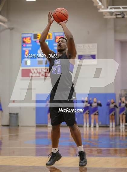 Thumbnail 2 in Clarksville Academy vs Donelson Christian Academy (TSSAA District 4-A Semifinal) photogallery.