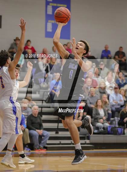 Thumbnail 3 in Clarksville Academy vs Donelson Christian Academy (TSSAA District 4-A Semifinal) photogallery.