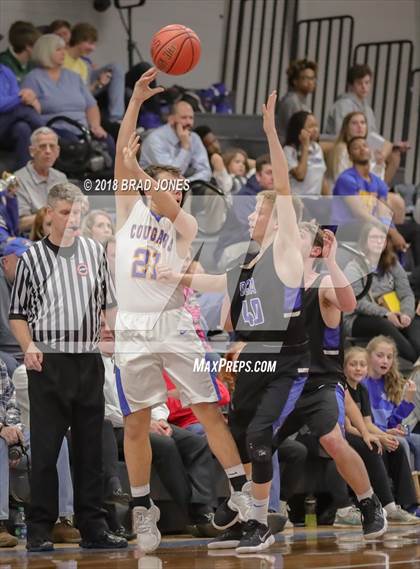 Thumbnail 3 in Clarksville Academy vs Donelson Christian Academy (TSSAA District 4-A Semifinal) photogallery.
