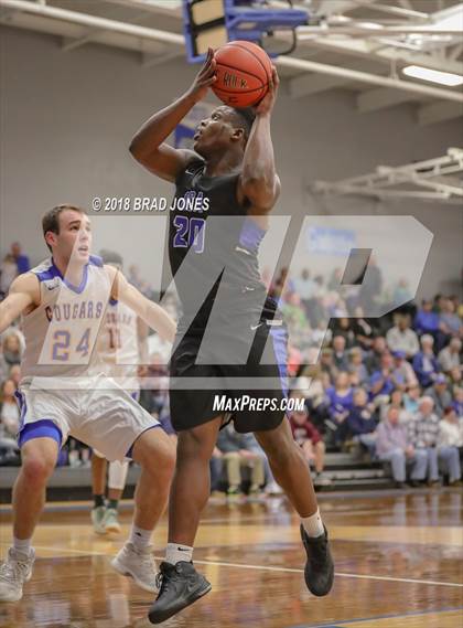 Thumbnail 2 in Clarksville Academy vs Donelson Christian Academy (TSSAA District 4-A Semifinal) photogallery.
