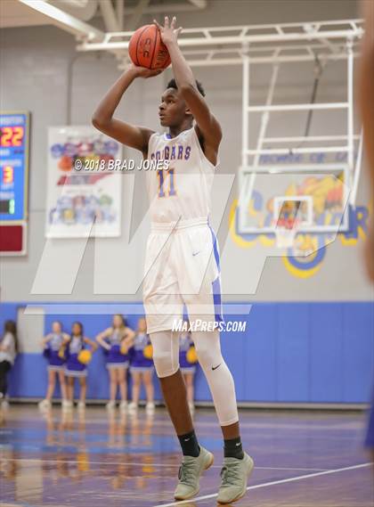 Thumbnail 2 in Clarksville Academy vs Donelson Christian Academy (TSSAA District 4-A Semifinal) photogallery.