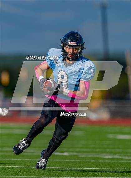 Thumbnail 2 in Holmes vs Harlan JV photogallery.