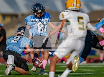 Thumbnail 3 in Holmes vs Harlan JV photogallery.