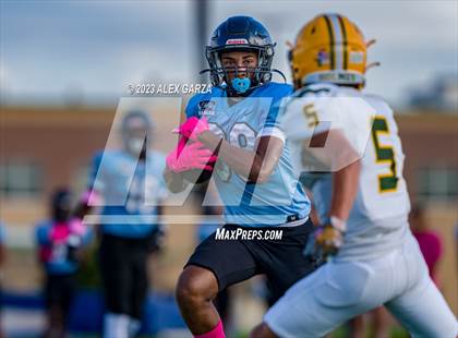 Thumbnail 1 in Holmes vs Harlan JV photogallery.