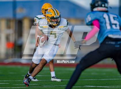 Thumbnail 2 in Holmes vs Harlan JV photogallery.
