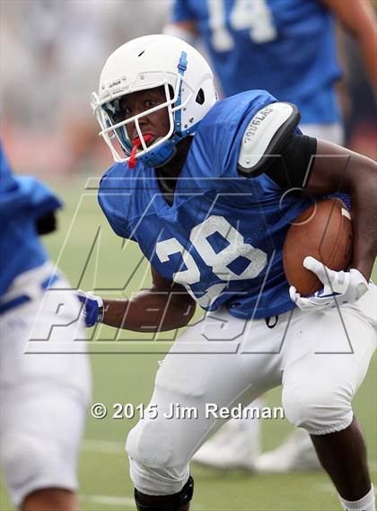 Thumbnail 1 in Stony Point @ Leander (Scrimmage) photogallery.