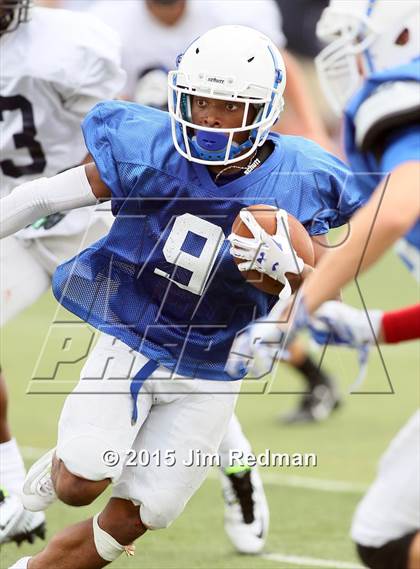 Thumbnail 1 in Stony Point @ Leander (Scrimmage) photogallery.