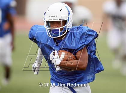 Thumbnail 2 in Stony Point @ Leander (Scrimmage) photogallery.