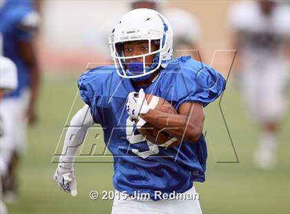 Thumbnail 1 in Stony Point @ Leander (Scrimmage) photogallery.