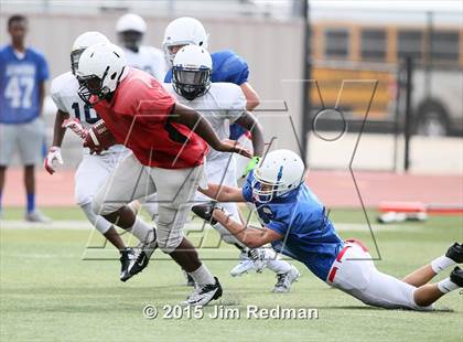 Thumbnail 1 in Stony Point @ Leander (Scrimmage) photogallery.