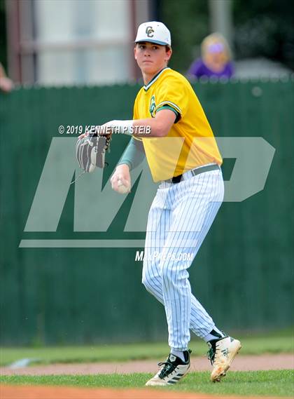 Thumbnail 3 in Ascension Catholic vs. Cedar Creek (LHSAA 1A D4 Quarterfinal) photogallery.