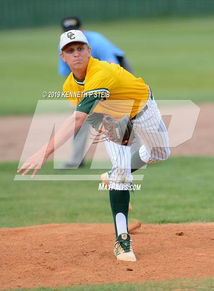 Thumbnail 3 in Ascension Catholic vs. Cedar Creek (LHSAA 1A D4 Quarterfinal) photogallery.