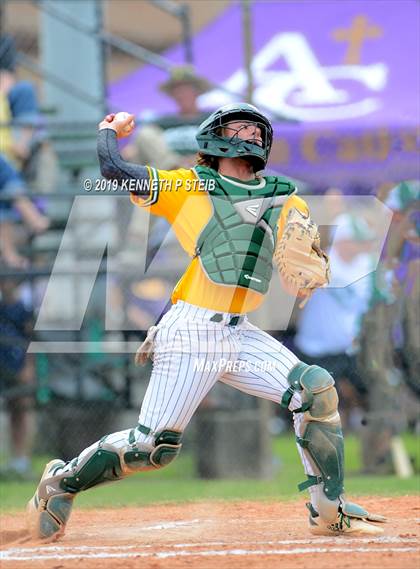 Thumbnail 2 in Ascension Catholic vs. Cedar Creek (LHSAA 1A D4 Quarterfinal) photogallery.