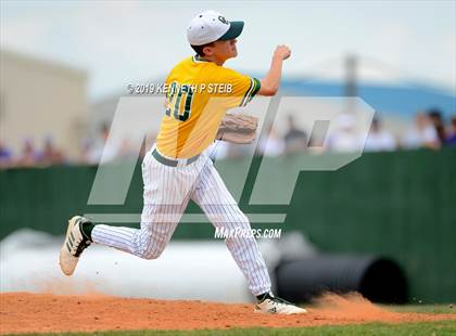 Thumbnail 2 in Ascension Catholic vs. Cedar Creek (LHSAA 1A D4 Quarterfinal) photogallery.