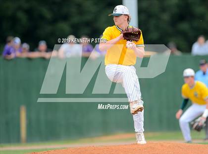 Thumbnail 3 in Ascension Catholic vs. Cedar Creek (LHSAA 1A D4 Quarterfinal) photogallery.