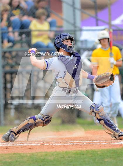 Thumbnail 3 in Ascension Catholic vs. Cedar Creek (LHSAA 1A D4 Quarterfinal) photogallery.