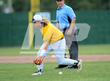 Thumbnail 1 in Ascension Catholic vs. Cedar Creek (LHSAA 1A D4 Quarterfinal) photogallery.