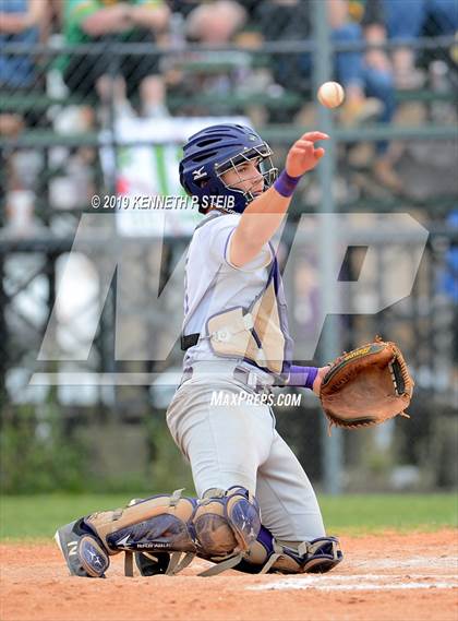 Thumbnail 1 in Ascension Catholic vs. Cedar Creek (LHSAA 1A D4 Quarterfinal) photogallery.