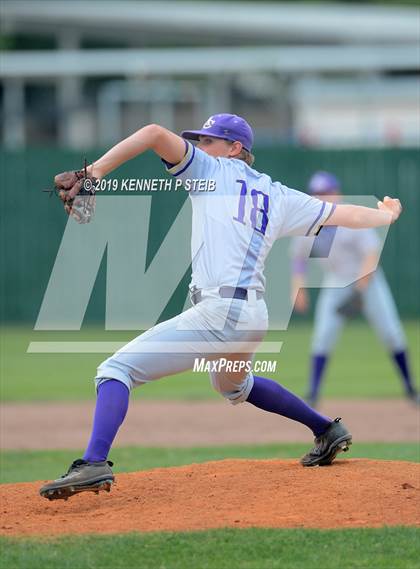 Thumbnail 1 in Ascension Catholic vs. Cedar Creek (LHSAA 1A D4 Quarterfinal) photogallery.