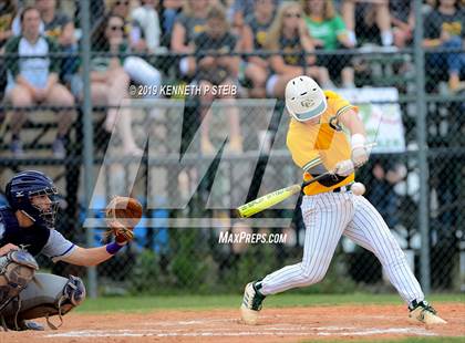 Thumbnail 3 in Ascension Catholic vs. Cedar Creek (LHSAA 1A D4 Quarterfinal) photogallery.