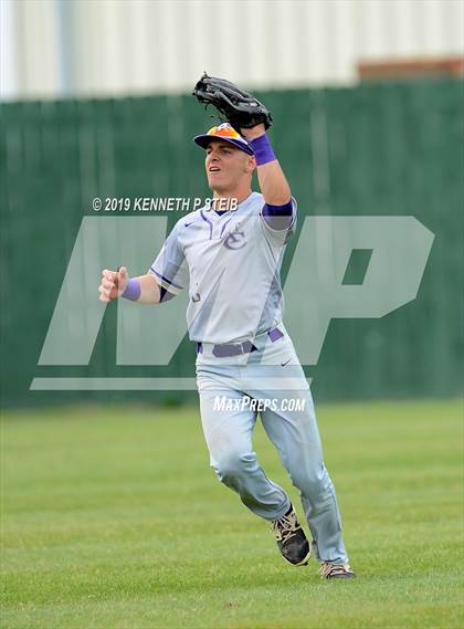 Thumbnail 2 in Ascension Catholic vs. Cedar Creek (LHSAA 1A D4 Quarterfinal) photogallery.