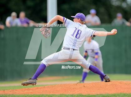Thumbnail 2 in Ascension Catholic vs. Cedar Creek (LHSAA 1A D4 Quarterfinal) photogallery.