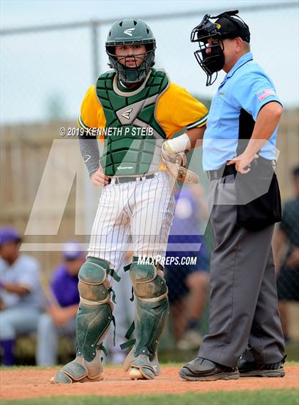 Thumbnail 2 in Ascension Catholic vs. Cedar Creek (LHSAA 1A D4 Quarterfinal) photogallery.