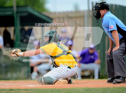 Thumbnail 3 in Ascension Catholic vs. Cedar Creek (LHSAA 1A D4 Quarterfinal) photogallery.