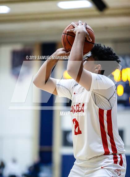Thumbnail 3 in Pasadena vs  King/Drew (Rose City Roundball Classic) photogallery.