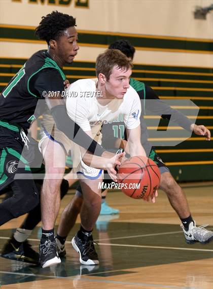 Thumbnail 2 in El Camino vs. South Tahoe (Jack Scott) photogallery.