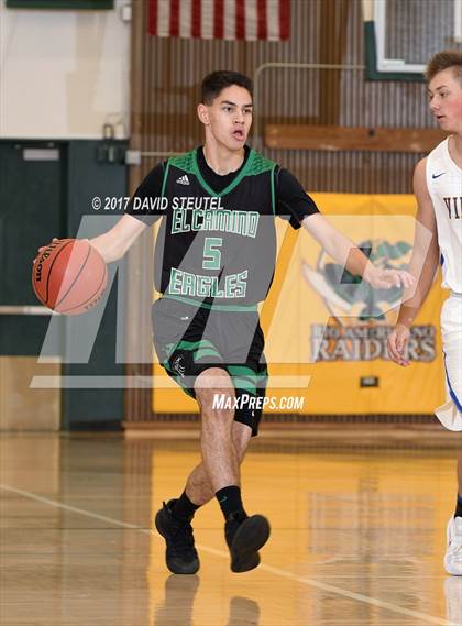 Thumbnail 3 in El Camino vs. South Tahoe (Jack Scott) photogallery.