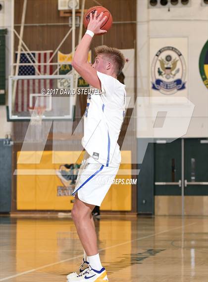 Thumbnail 2 in El Camino vs. South Tahoe (Jack Scott) photogallery.