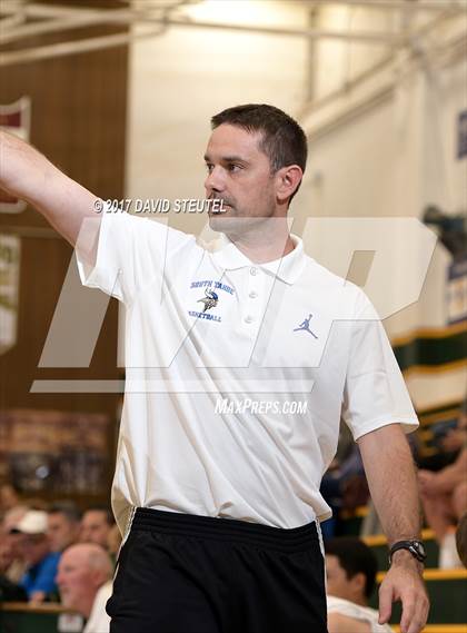 Thumbnail 3 in El Camino vs. South Tahoe (Jack Scott) photogallery.