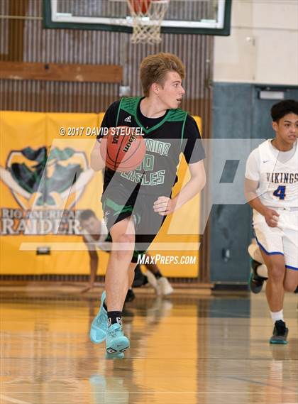 Thumbnail 2 in El Camino vs. South Tahoe (Jack Scott) photogallery.