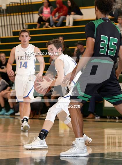 Thumbnail 3 in El Camino vs. South Tahoe (Jack Scott) photogallery.