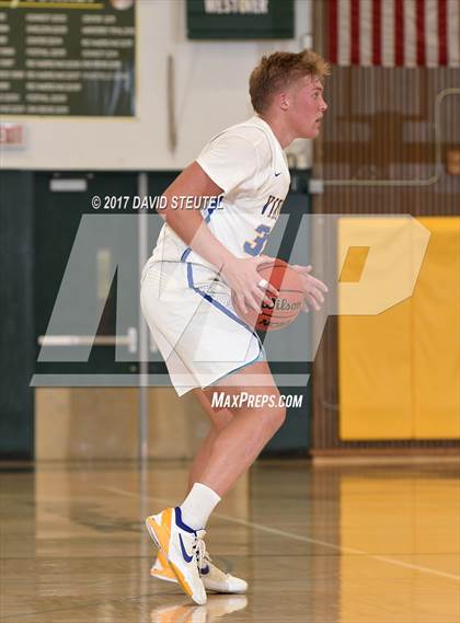 Thumbnail 2 in El Camino vs. South Tahoe (Jack Scott) photogallery.